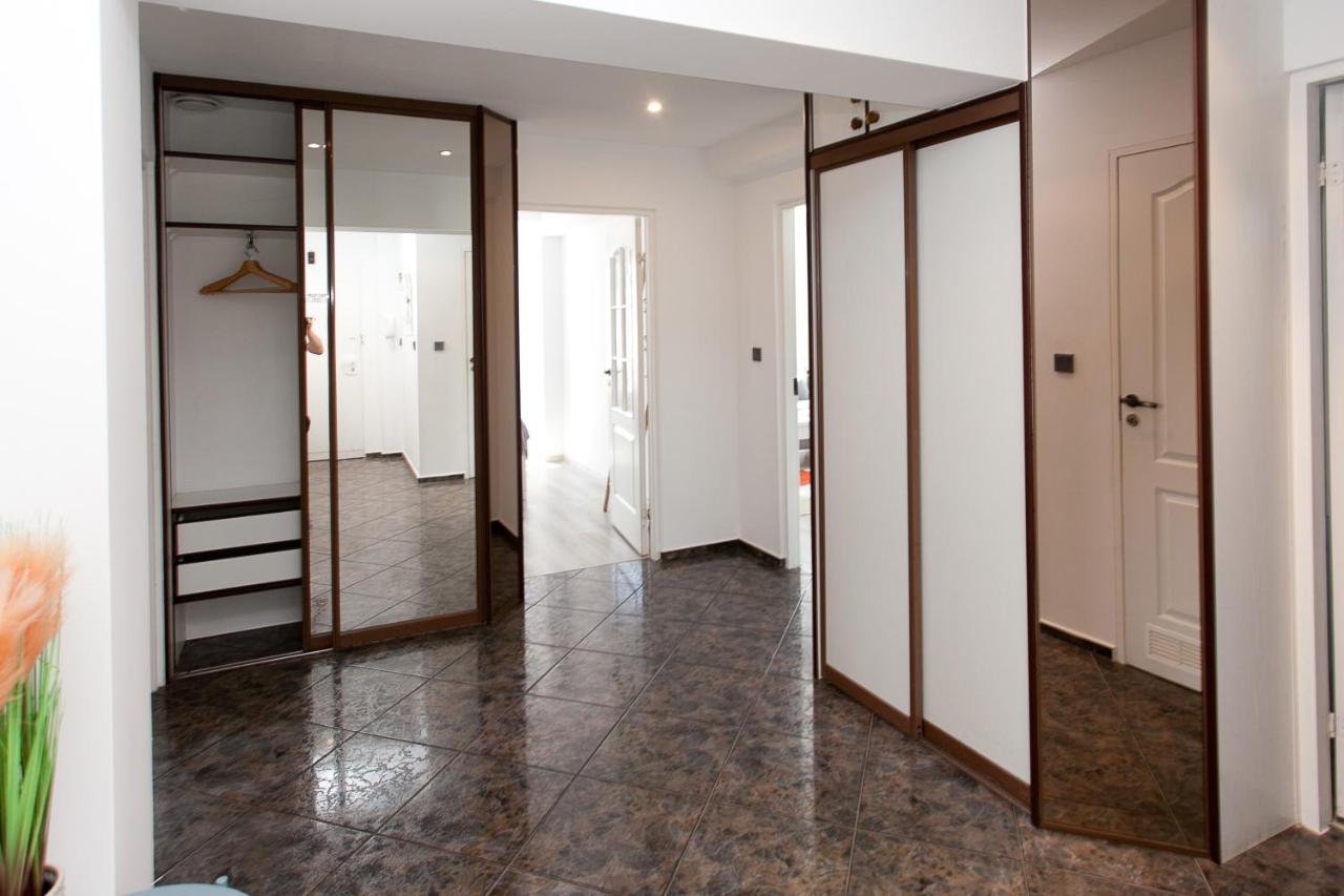 Uroczy Apartament Rzeczna Kołobrzeg Esterno foto